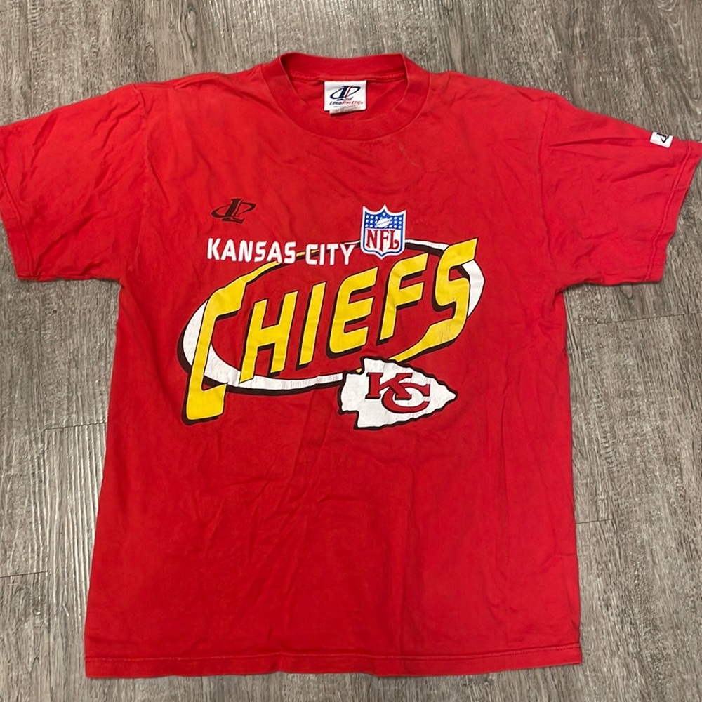 Logo Athletic Men’s Vintage NFL Kansas City Chiefs T-shirt